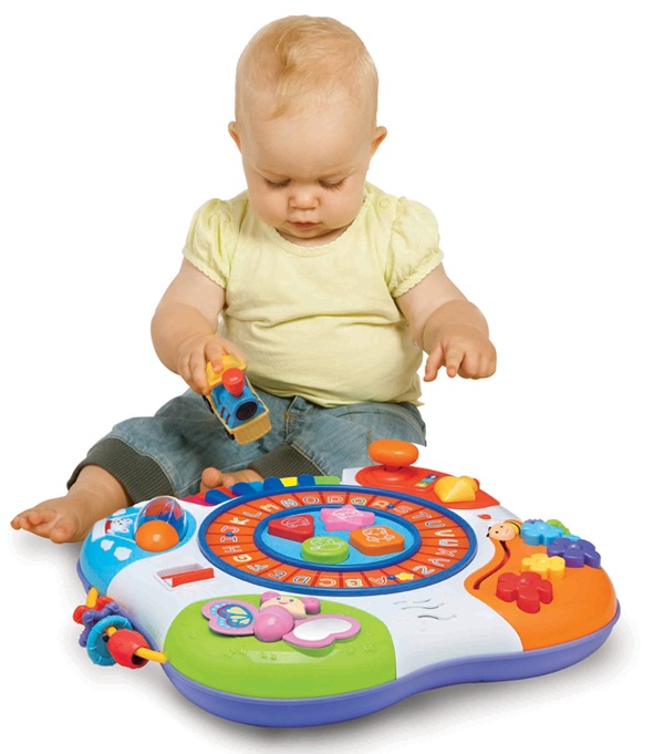 Đồ chơi xếp hình giúp bé phát triển năng khiếu