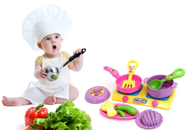 Đồ chơi nấu ăn là một loại đồ chơi giúp trẻ phát huy trí tưởng tượng