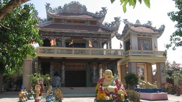 chua phat quang 1 600x336 - Khám phá bộ kinh pháp hoa tại chùa Phật Quang