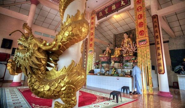 chua su muon phu quoc 2 600x352 - Khám phá nét độc đáo của chùa Sư Muôn Phú Quốc